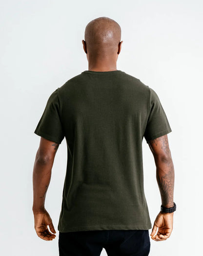 CAMISETA PIQUET CONFORT INVICTUS - VERDE